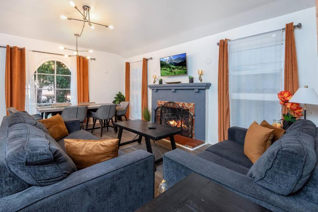 Chic And Spacious 3Br Gem In Central La ลอสแอนเจลิส ภายนอก รูปภาพ